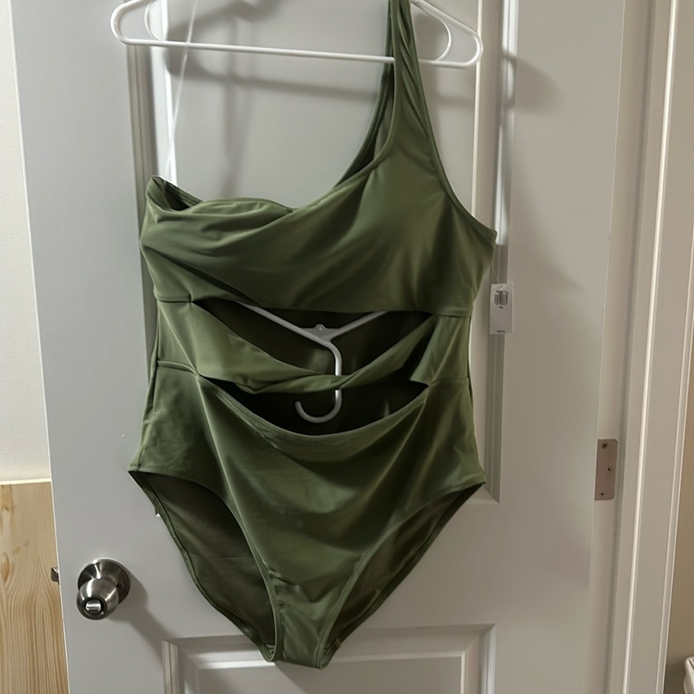 Old Navy one piece with cute cut out stomach. New with tags